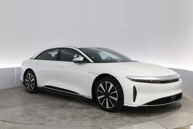 2023 Lucid Air — photo 10 of 21