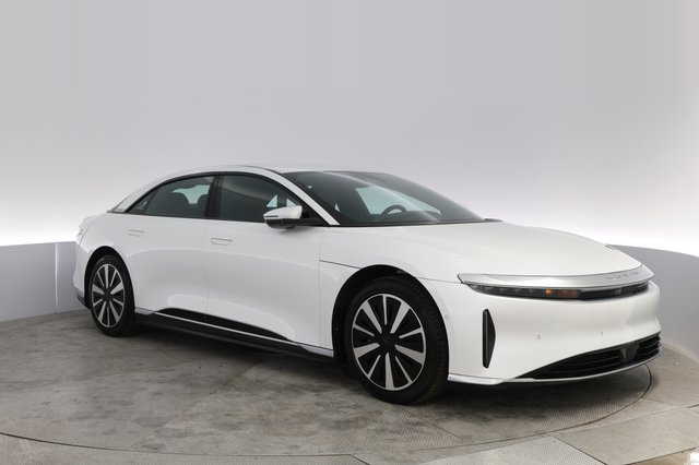 2023 Lucid Air — photo 10 of 21