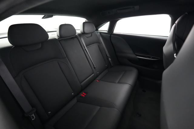 2023 Lucid Air — photo 4 of 21