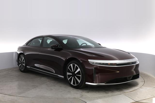 2023 Lucid Air — photo 10 of 21