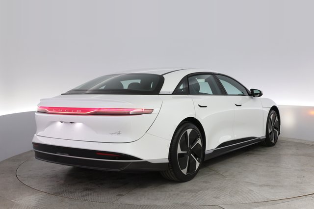 2023 Lucid Air — photo 2 of 21
