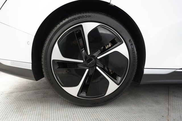 2023 Lucid Air — photo 17 of 21