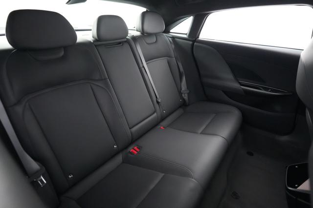 2023 Lucid Air — photo 4 of 21