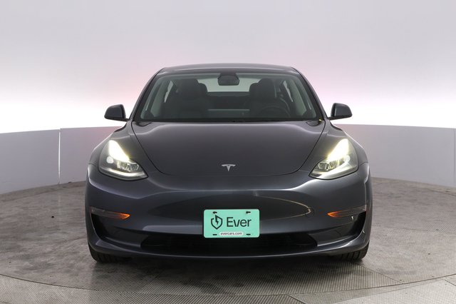 2023 Tesla Model 3 — photo 9 of 21