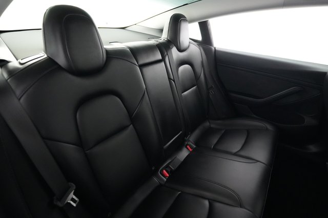 2023 Tesla Model 3 — photo 4 of 21