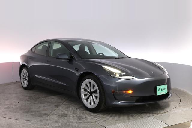 2023 Tesla Model 3 — photo 10 of 21