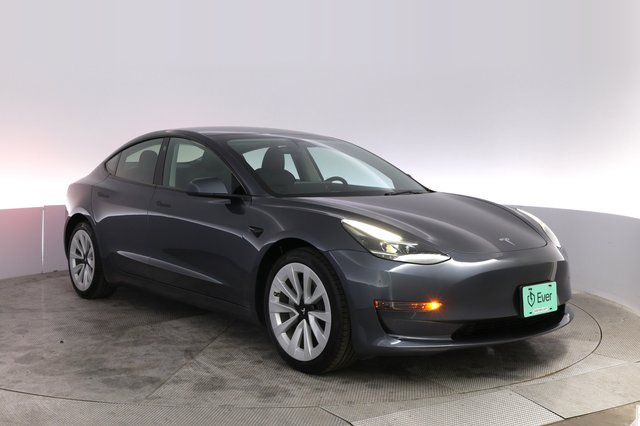 2023 Tesla Model 3 — photo 10 of 21