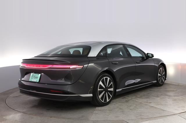 2023 Lucid Air — photo 2 of 21