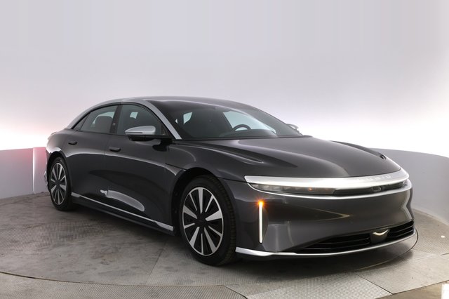 2023 Lucid Air — photo 10 of 21