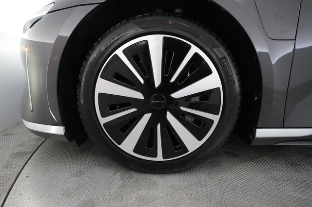 2023 Lucid Air — photo 15 of 21