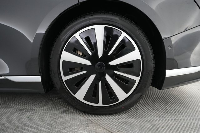 2023 Lucid Air — photo 7 of 21