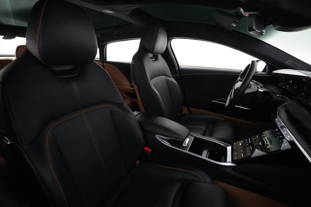 2023 Lucid Air — photo 18 of 21