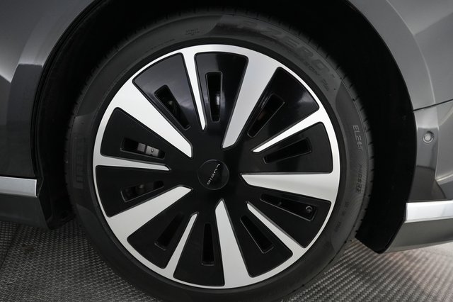 2023 Lucid Air — photo 7 of 21