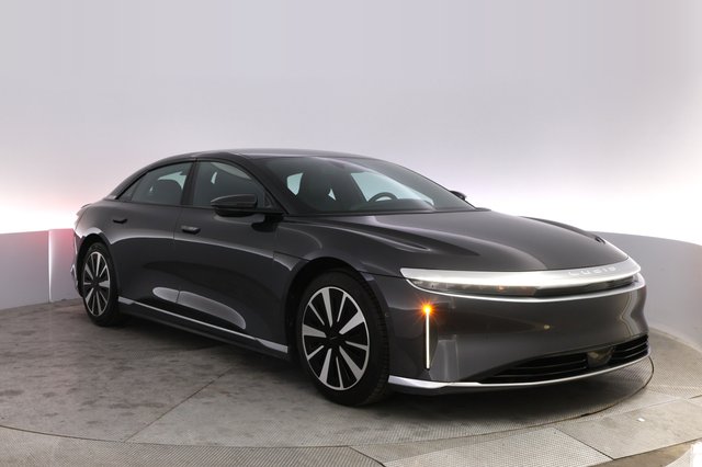 2023 Lucid Air — photo 10 of 21