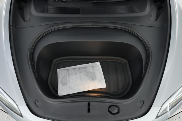 2024 Tesla Model 3 — photo 6 of 21