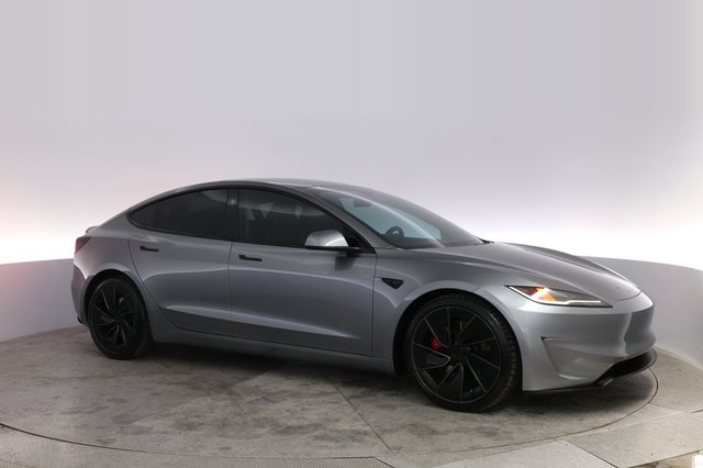 2024 Tesla Model 3 — photo 11 of 21