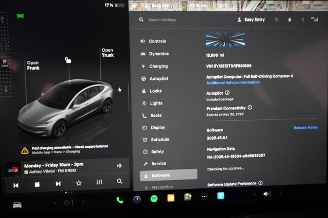 2024 Tesla Model 3 — photo 5 of 21