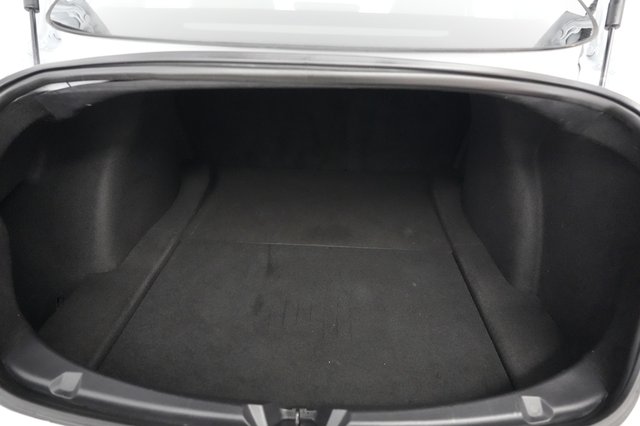 2020 Tesla Model 3 — photo 6 of 24