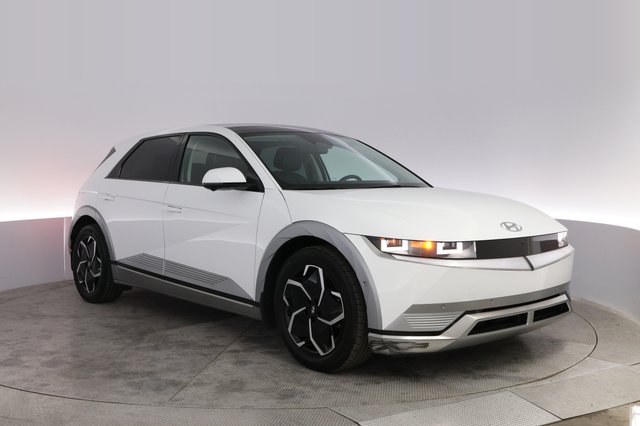 2024 Hyundai IONIQ 5 — photo 10 of 21