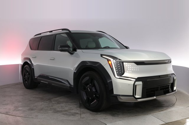 2024 Kia EV9 — photo 10 of 21
