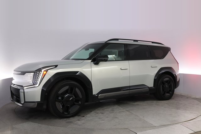 2024 Kia EV9 — photo 14 of 21