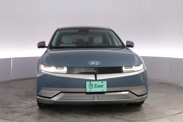 2024 Hyundai IONIQ 5 — photo 9 of 20