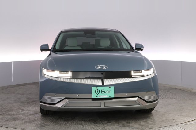 2024 Hyundai IONIQ 5 — photo 9 of 20