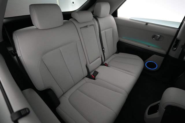 2024 Hyundai IONIQ 5 — photo 4 of 20
