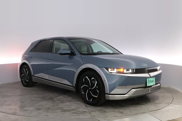 2024 Hyundai IONIQ 5 — photo 10 of 20