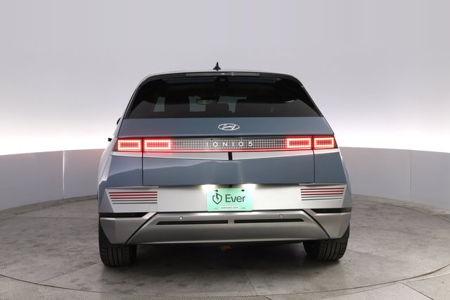 2024 Hyundai IONIQ 5 — photo 12 of 20