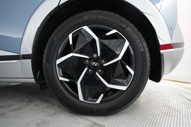 2024 Hyundai IONIQ 5 — photo 16 of 20