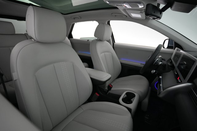 2024 Hyundai IONIQ 5 — photo 18 of 20
