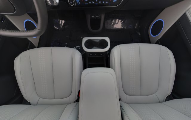 2024 Hyundai IONIQ 5 — photo 22 of 24