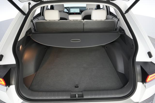 2024 Hyundai IONIQ 5 — photo 6 of 24