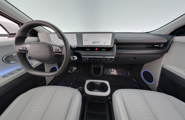 2024 Hyundai IONIQ 5 — photo 21 of 24