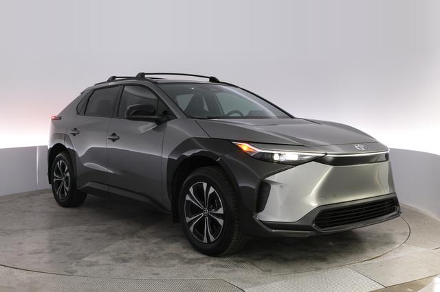 2025 Toyota bZ4X — photo 10 of 20