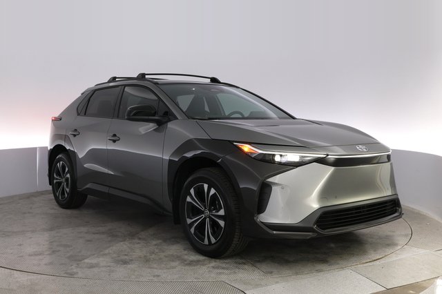 2025 Toyota bZ4X — photo 10 of 20