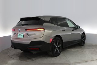 2022 BMW iX — photo 2 of 20