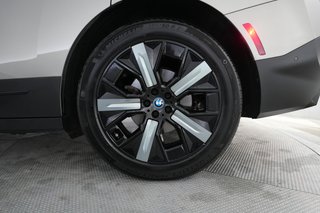 2022 BMW iX — photo 7 of 20