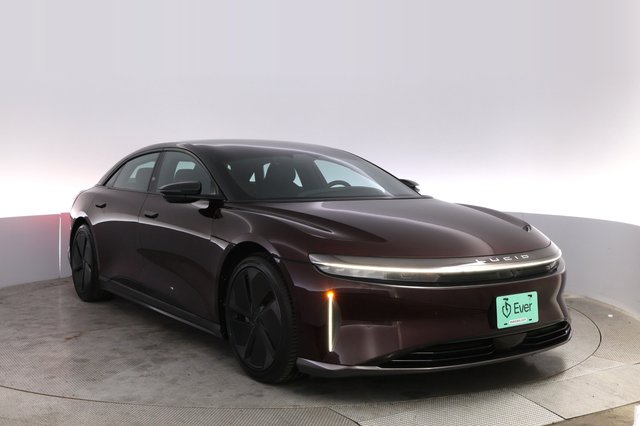 2023 Lucid Air — photo 10 of 21
