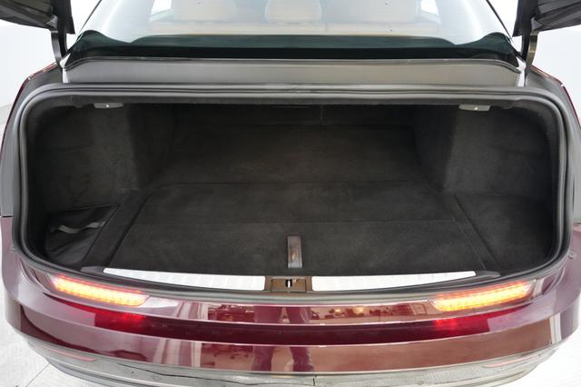 2023 Lucid Air — photo 6 of 21