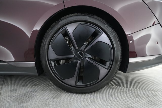 2023 Lucid Air — photo 7 of 21