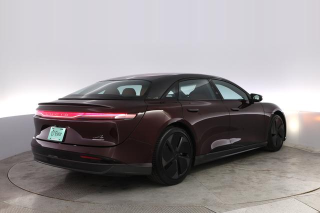 2023 Lucid Air — photo 2 of 21