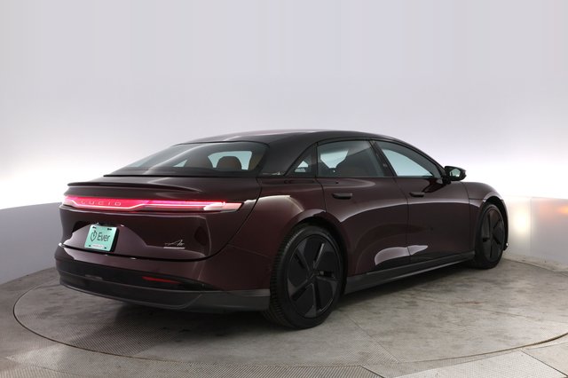 2023 Lucid Air — photo 2 of 21