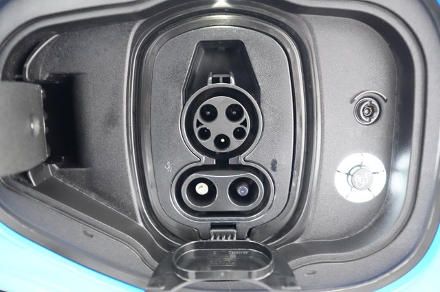 2024 Ford Mustang Mach-E — photo 8 of 21