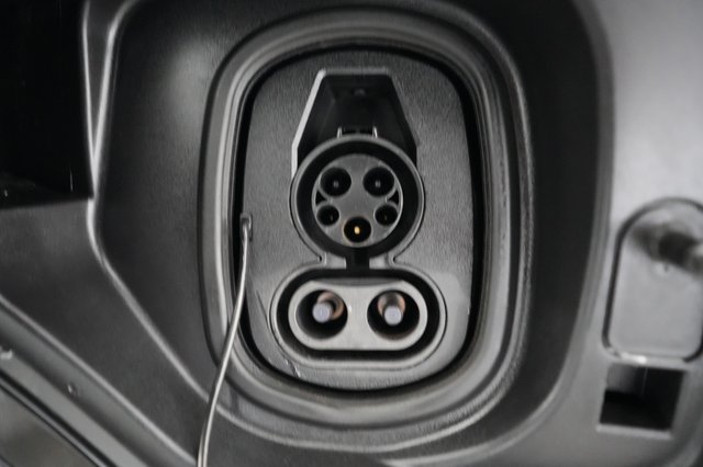 2024 Acura ZDX — photo 8 of 20