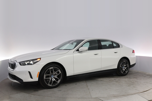 2024 BMW i5