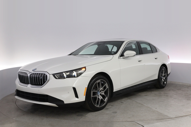 2024 BMW i5