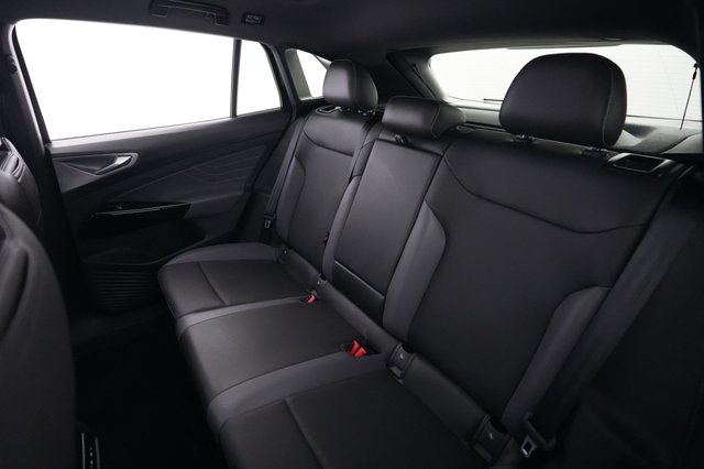 2024 Volkswagen ID.4 — photo 19 of 20