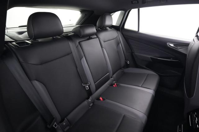 2024 Volkswagen ID.4 — photo 4 of 20